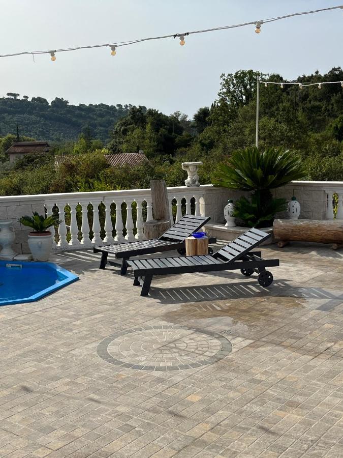 Villa Fiore - Piscina E Idromassaggio Itri Exterior photo